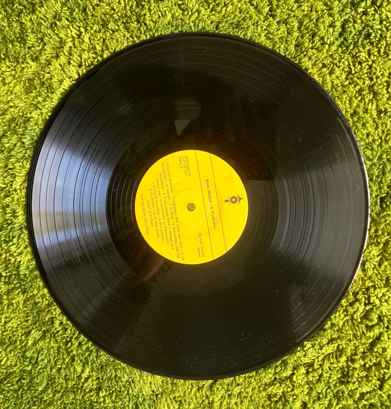 Dischi in vinile: Schallplatte Mani Matter Ir Ysebahn – Usato da Brione sopra Minusio venduto da fenicolam 3