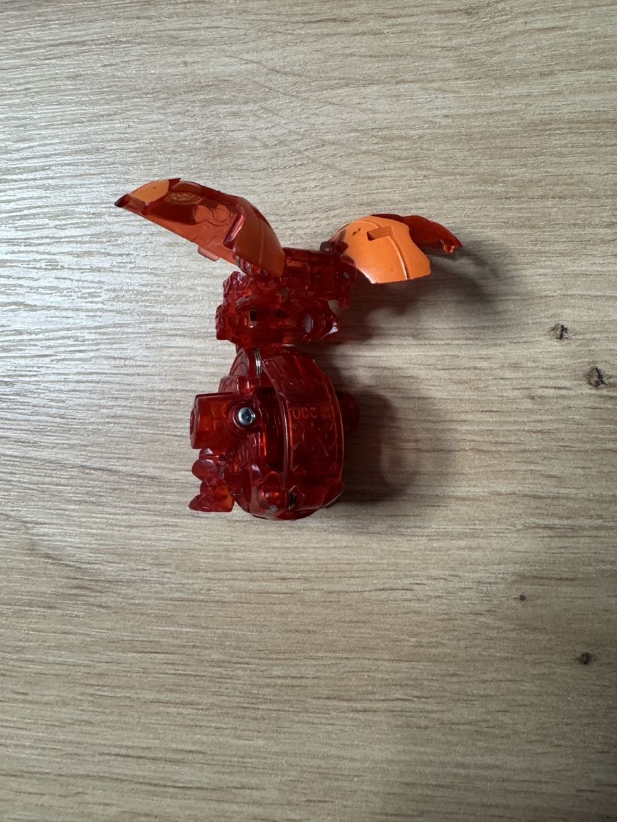 Giocattoli: Bakugan Special Attack Translucent Pyrus Fear Ripper – Usato da Biberist venduto da etesummer 1