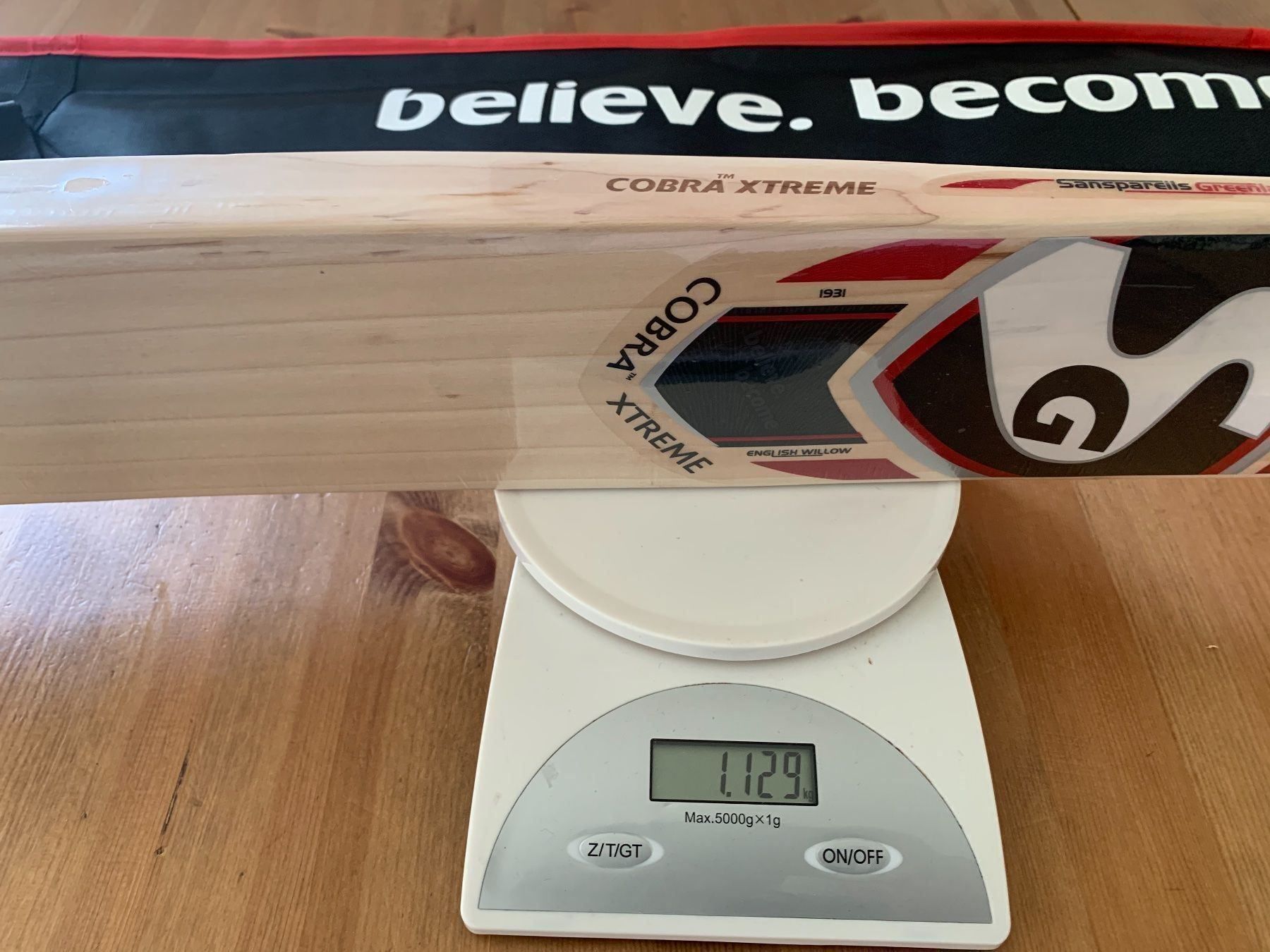 Articoli in legno: SG Cobra Xtreme English Willow cricket B – Nuovo e nell'imballaggio originale da Luzern venduto da ronymamuni 8