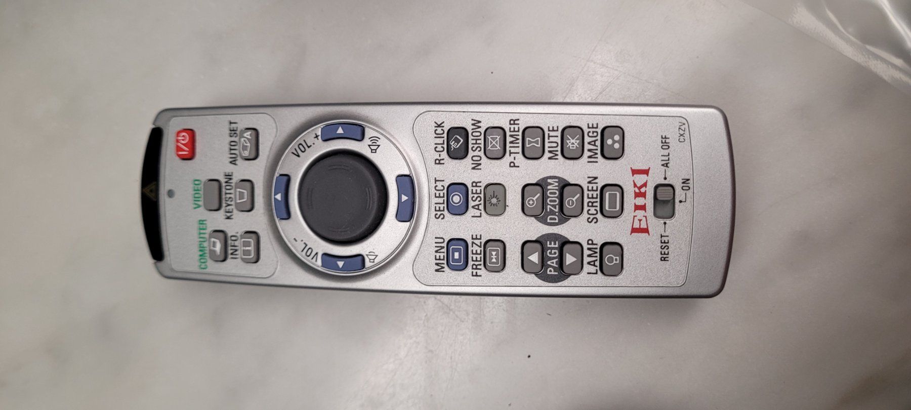 Home Cinema: Beamer Projecteur EIKI LC-XB200 Accessoires inclus! – Usato da Plagne venduto da Engalp 1