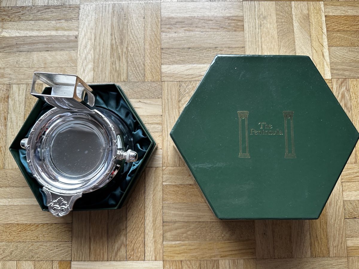 Aschenbecher: Vintage Silver Ashtray with Matchbox Holder – Neu und originalverpackt aus Epalinges von Lily2006 4