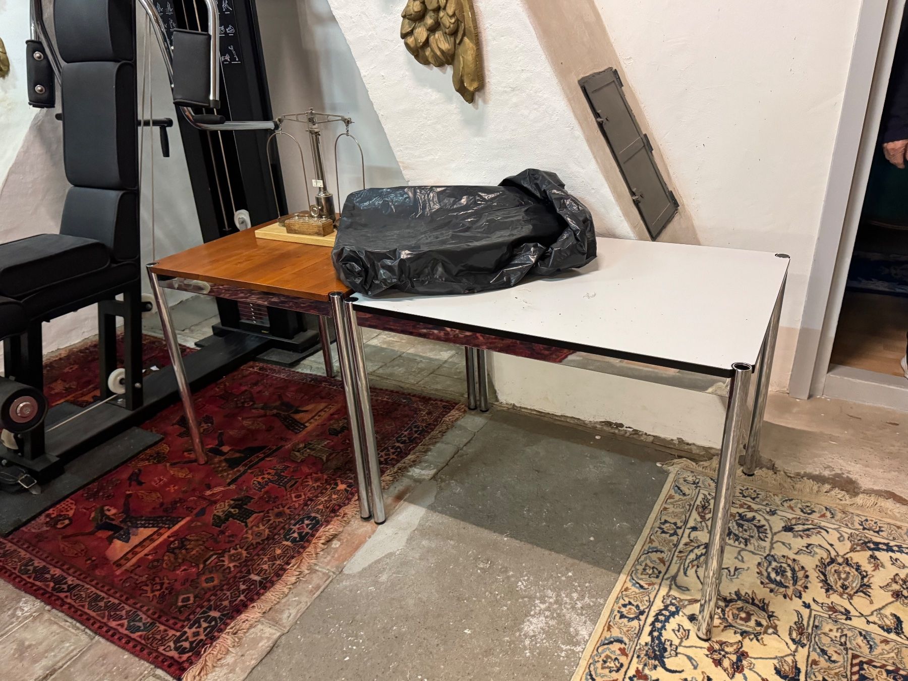USM Tavoli: Usm Tisch Kirschbaum 75x75 Lieferung gratis – Usato da Thun venduto da Thuno6