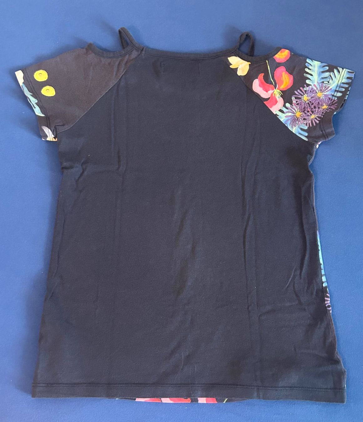 Desigual Camicette, T-shirt & Top: Desigual shirt 146/152 – Usato da Bellinzona venduto da RossoScarlatto 3