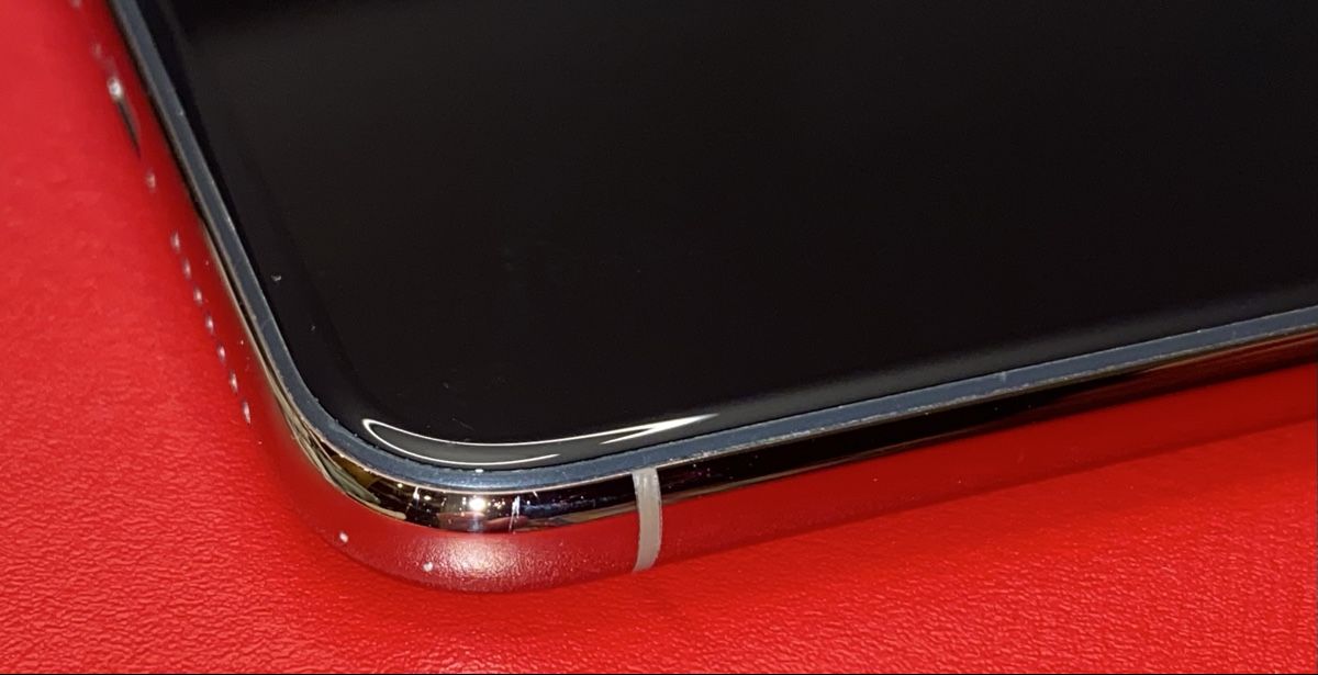 Apple Telefoni cellulari / Smartphones: iPhone 11 Pro Max 256 GB Gold – Usato da Wollerau venduto da Sondi22 8