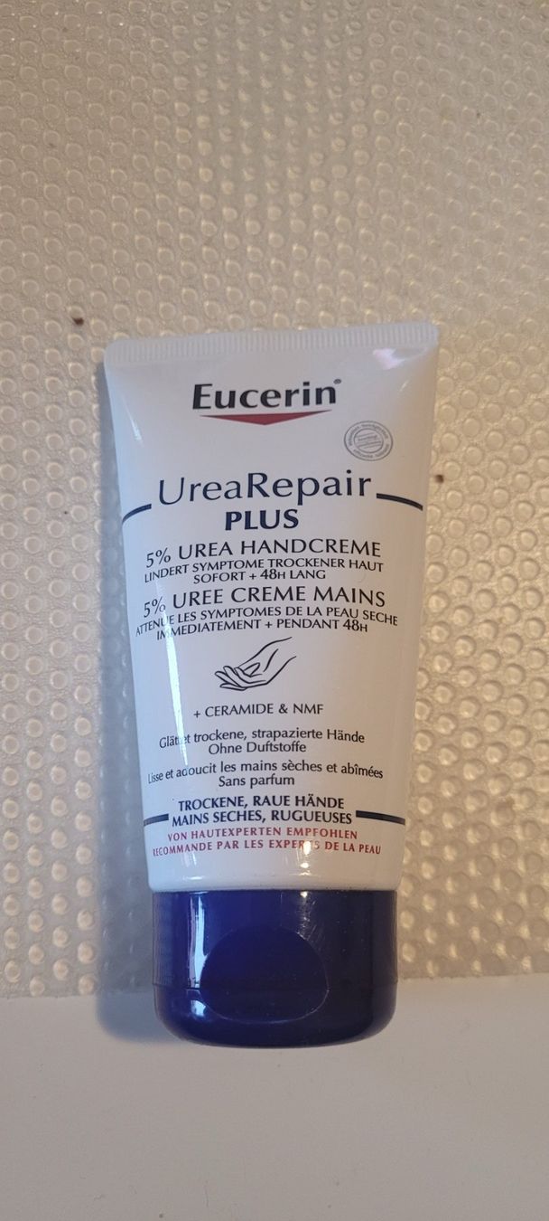 Prodotti di pulizia: Eucerin urea repair plus – Nuovo e nell'imballaggio originale da Gland venduto da Mezo81010