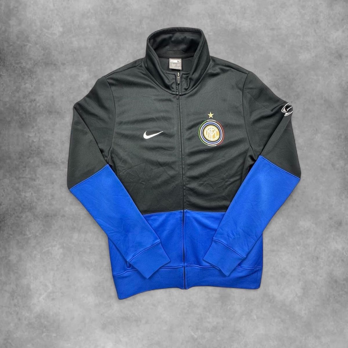 Nike Vestes: Nike Inter Milan jacket – D'occasion à Erlinsbach SO par TogaResell