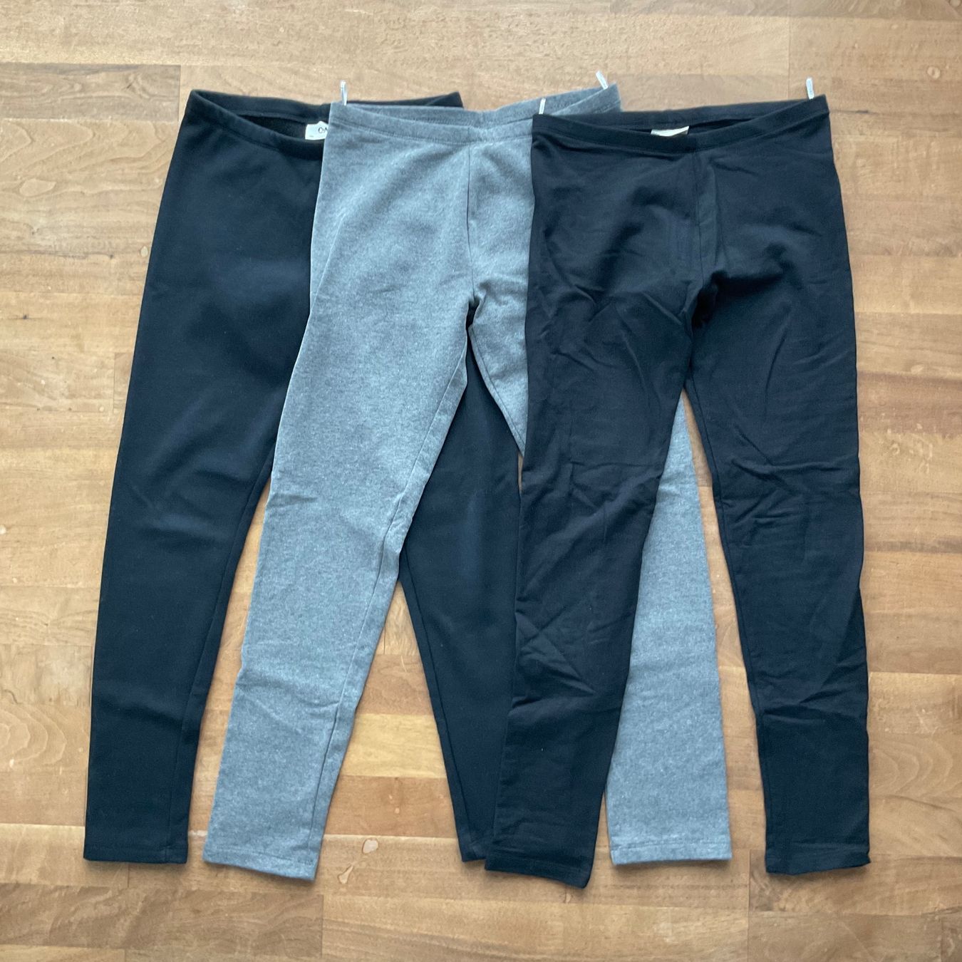 C&A Strümpfe & Strumpfhosen: 3 Thermoleggins, C&A, Gr. 176 – Gebraucht aus Wattwil von Marlan3