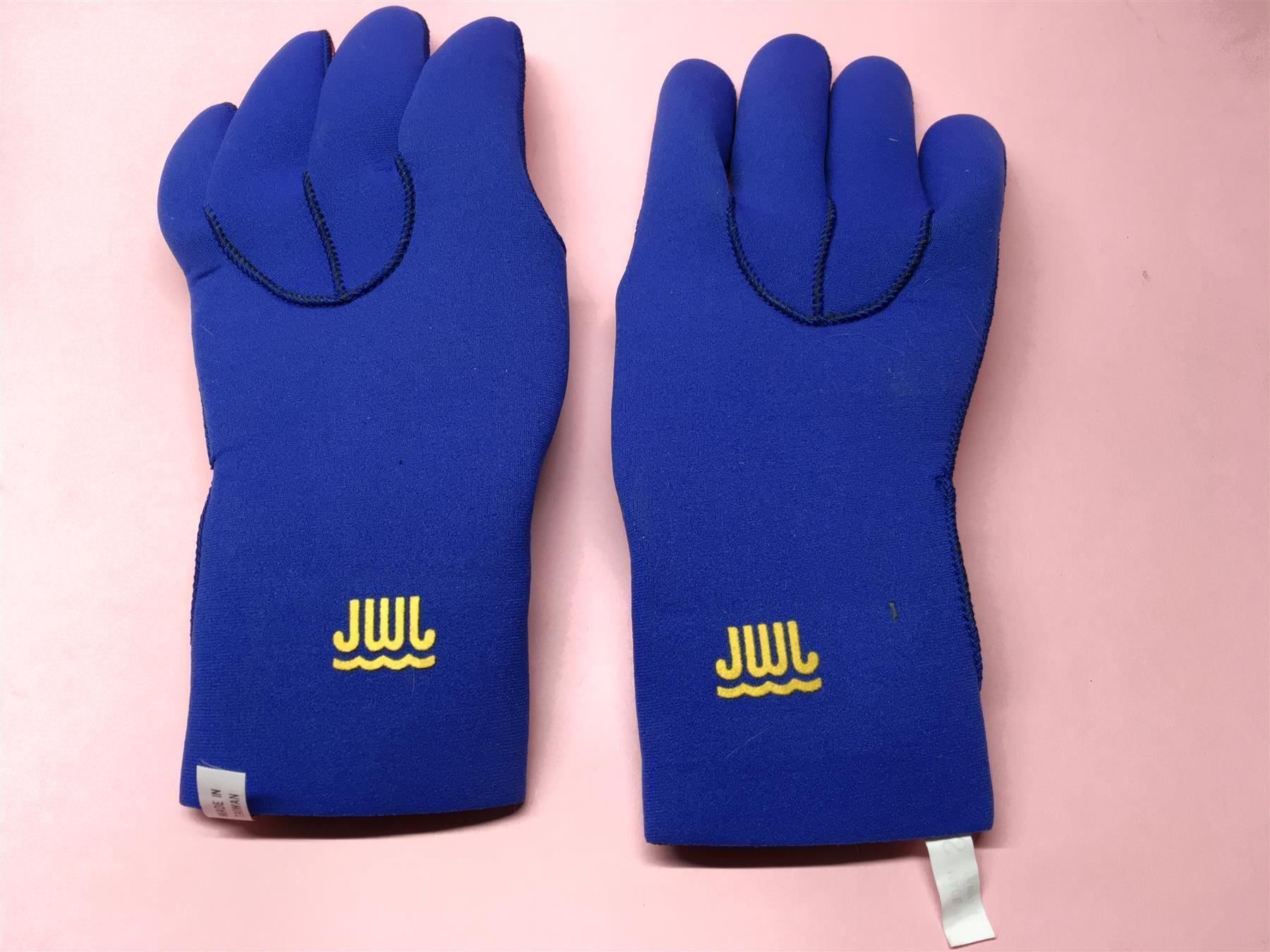 Mute per immersioni: 5-Finger Handschuhe Grösse S – Nuovo (secondo la descrizione) da Cresciano venduto da TicinoGrigioni