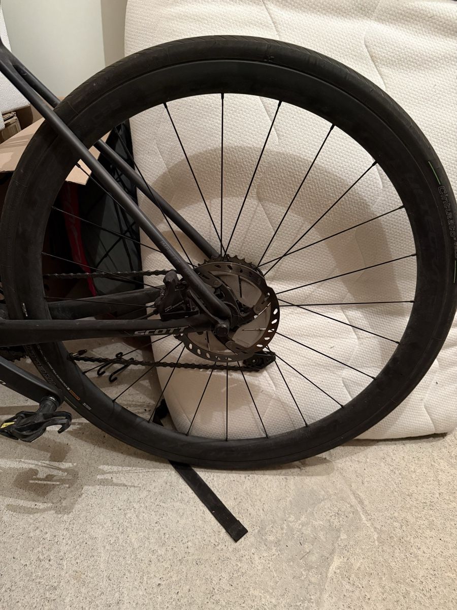 Scott Biciclette: Scott Addict 10 road bike – Usato da Sion venduto da edu_9g6c 3