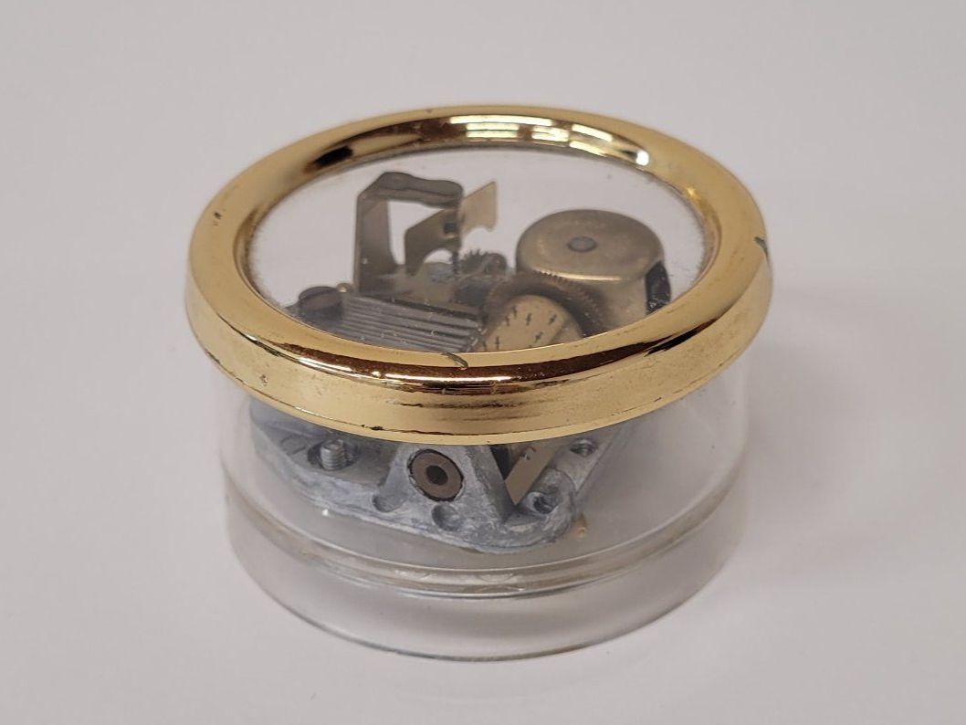 Carillon: Spieldose / Spieluhr Antik – Usato da Reichenburg venduto da AK307