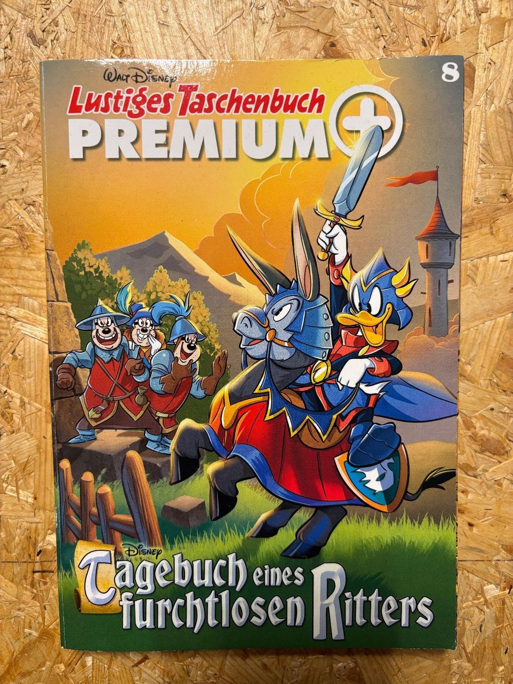 Fumetti: Lustiges Taschenbuch Premium 8 - Tagebuch eines Ritters – Usato da Grafenried venduto da zesi79