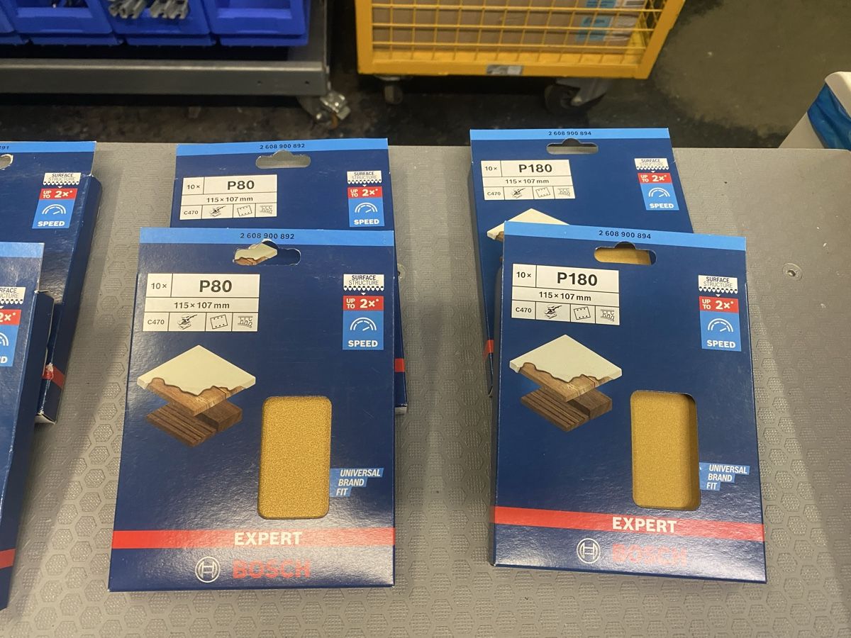 Bosch Tutti gli attrezzi: Bosch Schleifpapier ab 1.- – Nuovo e nell'imballaggio originale da Wabern venduto da HK-Design 3