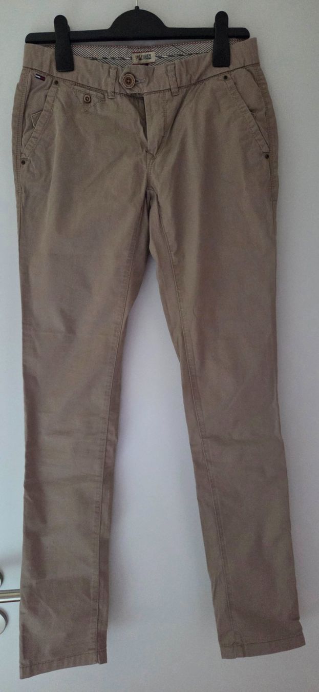 Tommy Hilfiger Pantaloni: Tommy Hilfiger Damenhose Gr. 27/34 – Usato da Engelberg venduto da ben_w6lm
