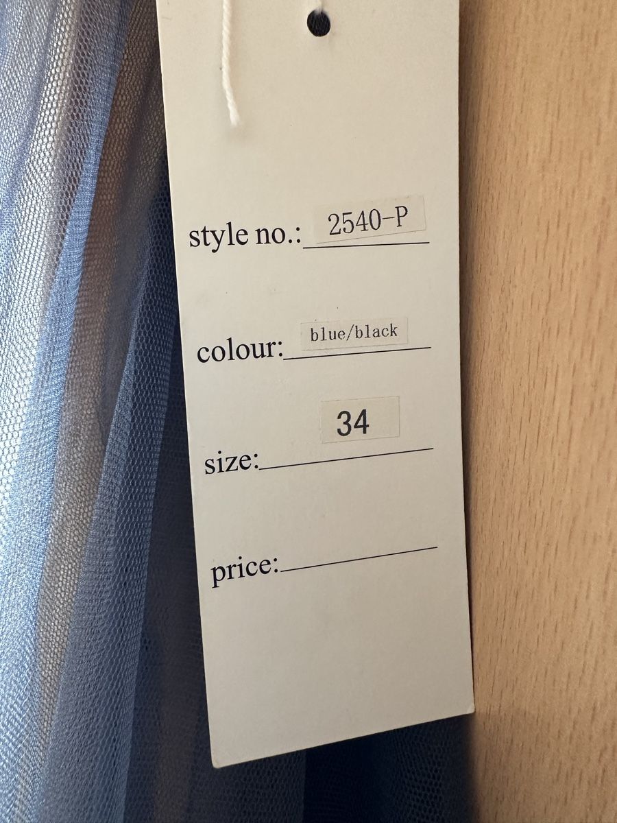 Kleider: Abendkleid Gr.34 – Neu (gemäss Beschreibung) aus Riederalp von SO9903 5