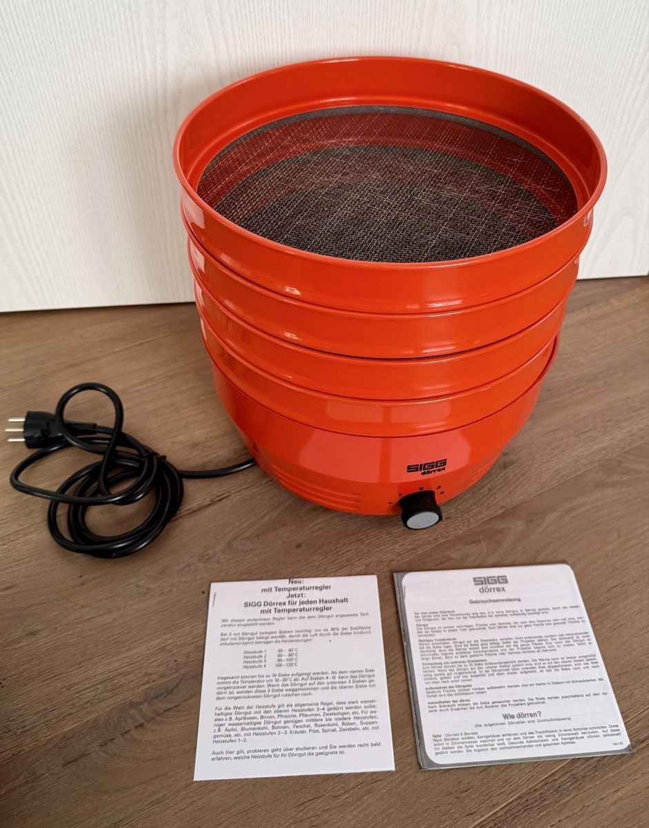 Sigg Küchengeräte: Dörrex Sigg 4 Siebe mit Thermostat TOP!!! – Gebraucht aus Rothrist von Luckywinner