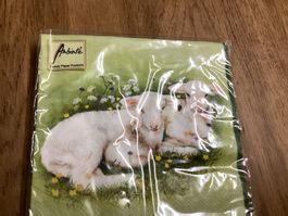 Neue Ovp. Servietten mit Suess Ostermotiv Laemmchen.
