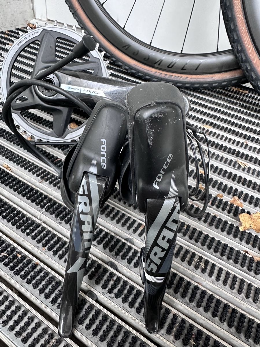Pezzi di ricambio: SRAM Force 11 Gravel Groupset with Carbon Wheels – Usato da Zürich venduto da David242 6