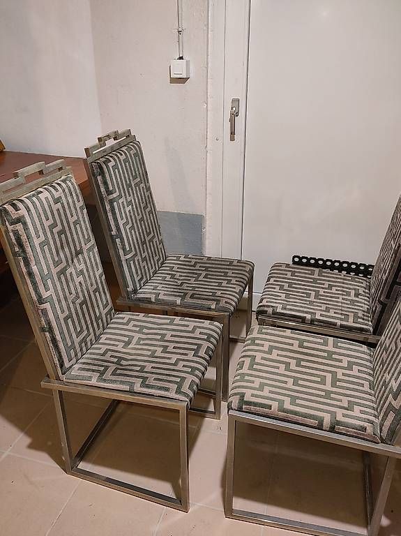 Chaises: 4 chaises vintage restaurées – D'occasion à Yverdon-les-Bains par stephanie.kaelin