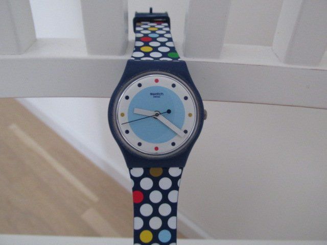 Swatch Orologi: Swatch Uhr, wunderschön, topmodern, neu – Nuovo (secondo la descrizione) da Rudolfstetten venduto da Foxj 1
