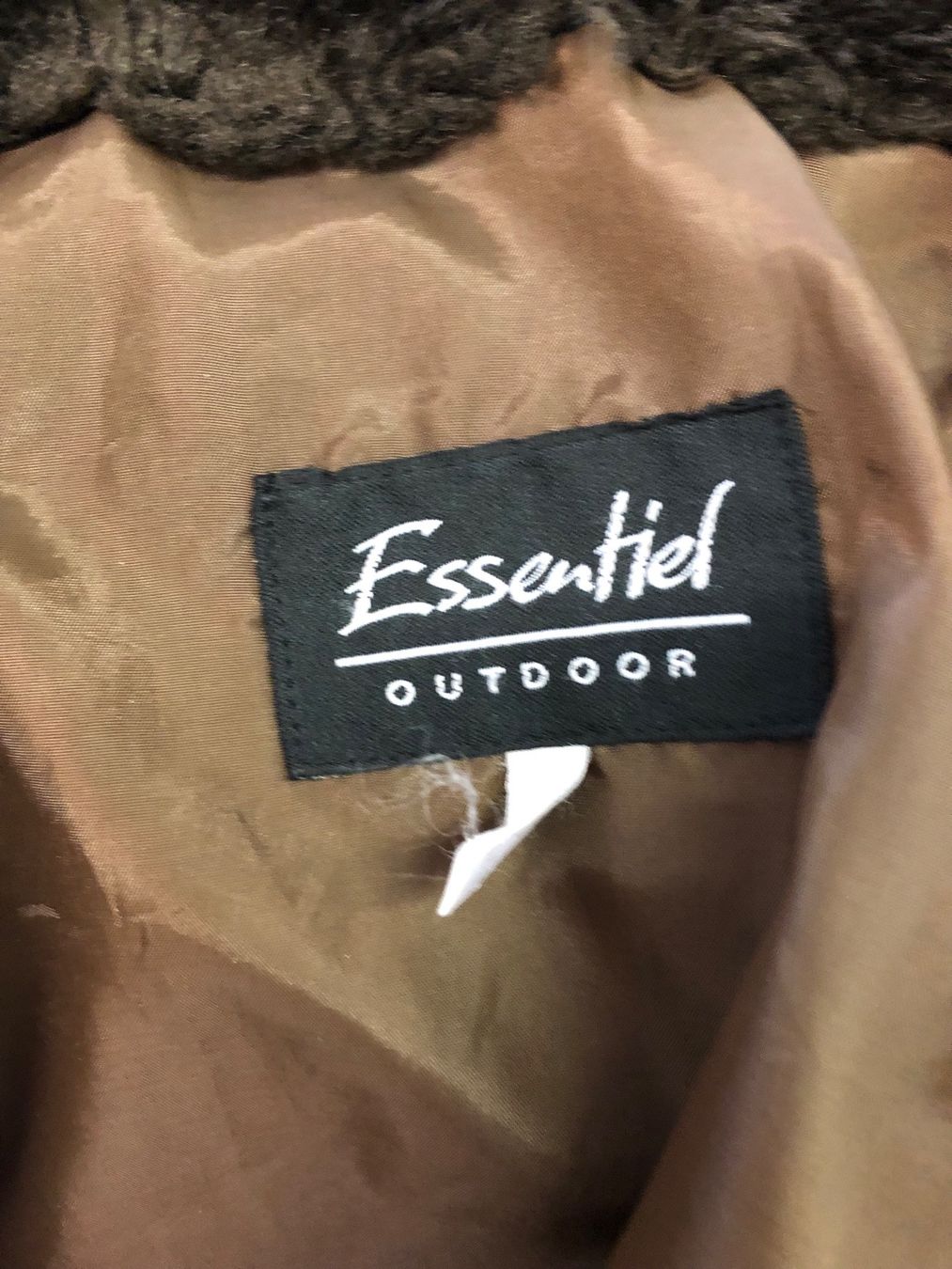 Jacken: Winterjacke – Gebraucht aus Basel von sch_9g6x 1