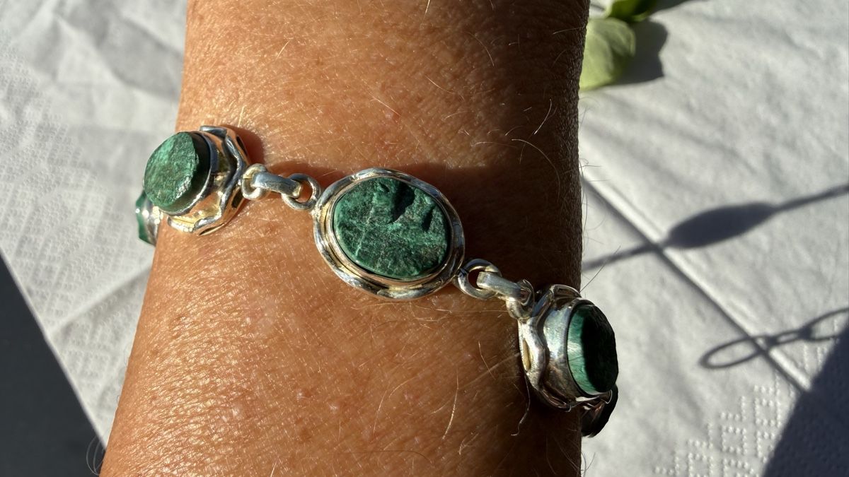 Bracciali & Braccialetti: Silberarmband mit rohen Malachiten – Nuovo e nell'imballaggio originale da Ebikon venduto da Leonidas2 1