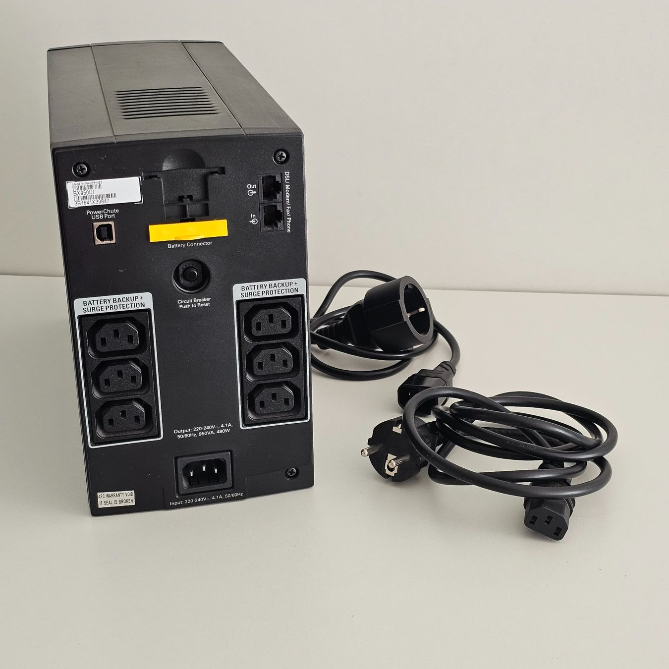 Apc Stromzufuhr: APC Back-UPS 950VA - Gruppo di continuità efficiente! – Gebraucht aus Matten b. Interl von Vanilla8 2