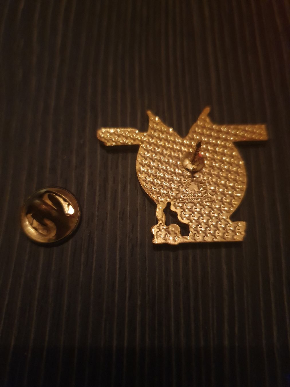 Placchette & Badge: Pin Davis Cup 1992 – Usato da Thun venduto da Kissthis 1