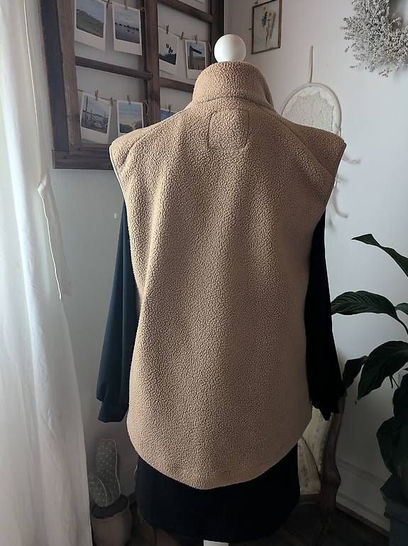 Gilet & Giacche senza maniche: Fleeceveste von eivy, Grösse S – Usato da Schwyz venduto da Magdalena86 2