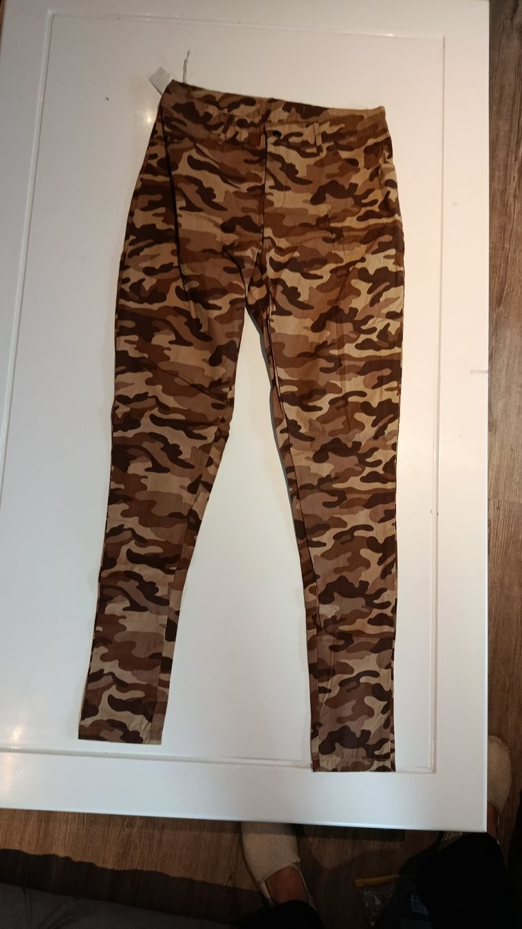 Pantalons: Hose – D'occasion à Bürglen UR par Uri1991
