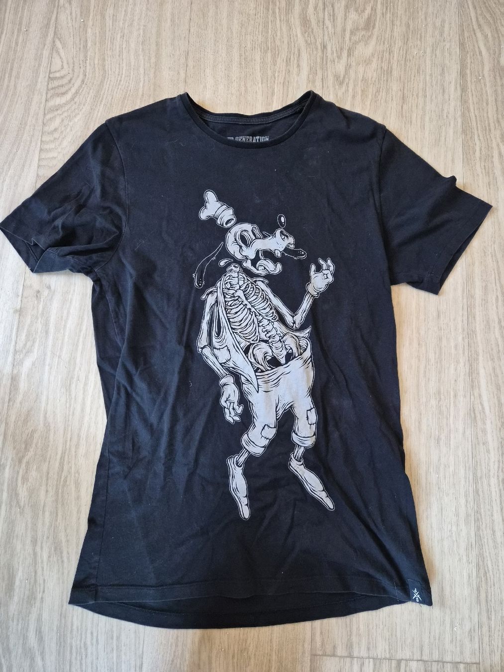T-shirt: T-shirt Jilted Generation noir taille L Dingo squelette – Usato da La Joux FR venduto da car_ck96