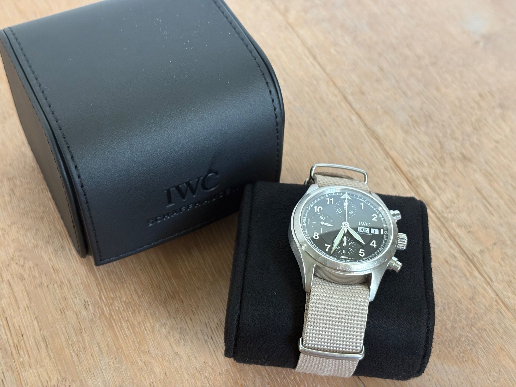 IWC Uhren: IWC Pilot’s Chronograph Spitfire Ref. 3706 – Gebraucht aus Maennedorf von Petraam 9