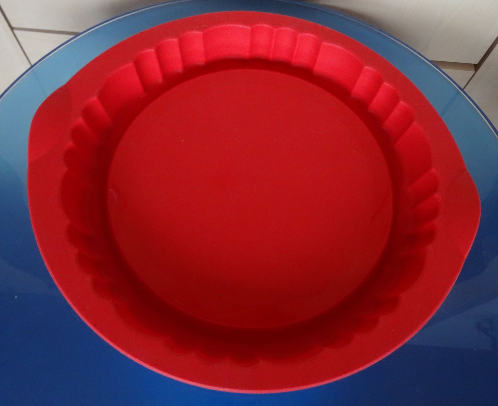 Tupperware Teglie da forno: Tupperware Backform für Wähen Silikon – Usato da Speicher venduto da Metoyou11 1