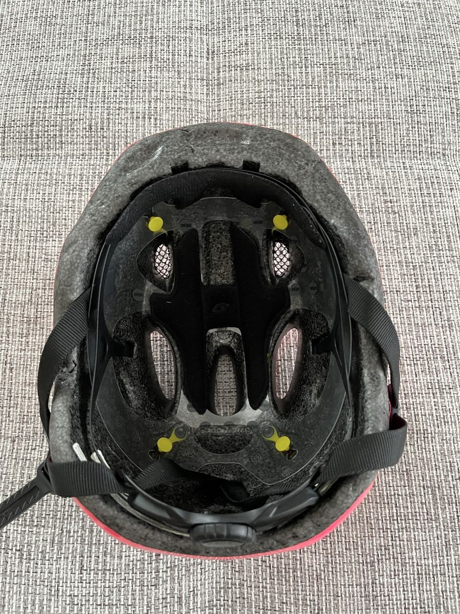 Giro Caschi: Kinderfahrradhelm GIRO – Usato da Grub AR venduto da Paddu1 4