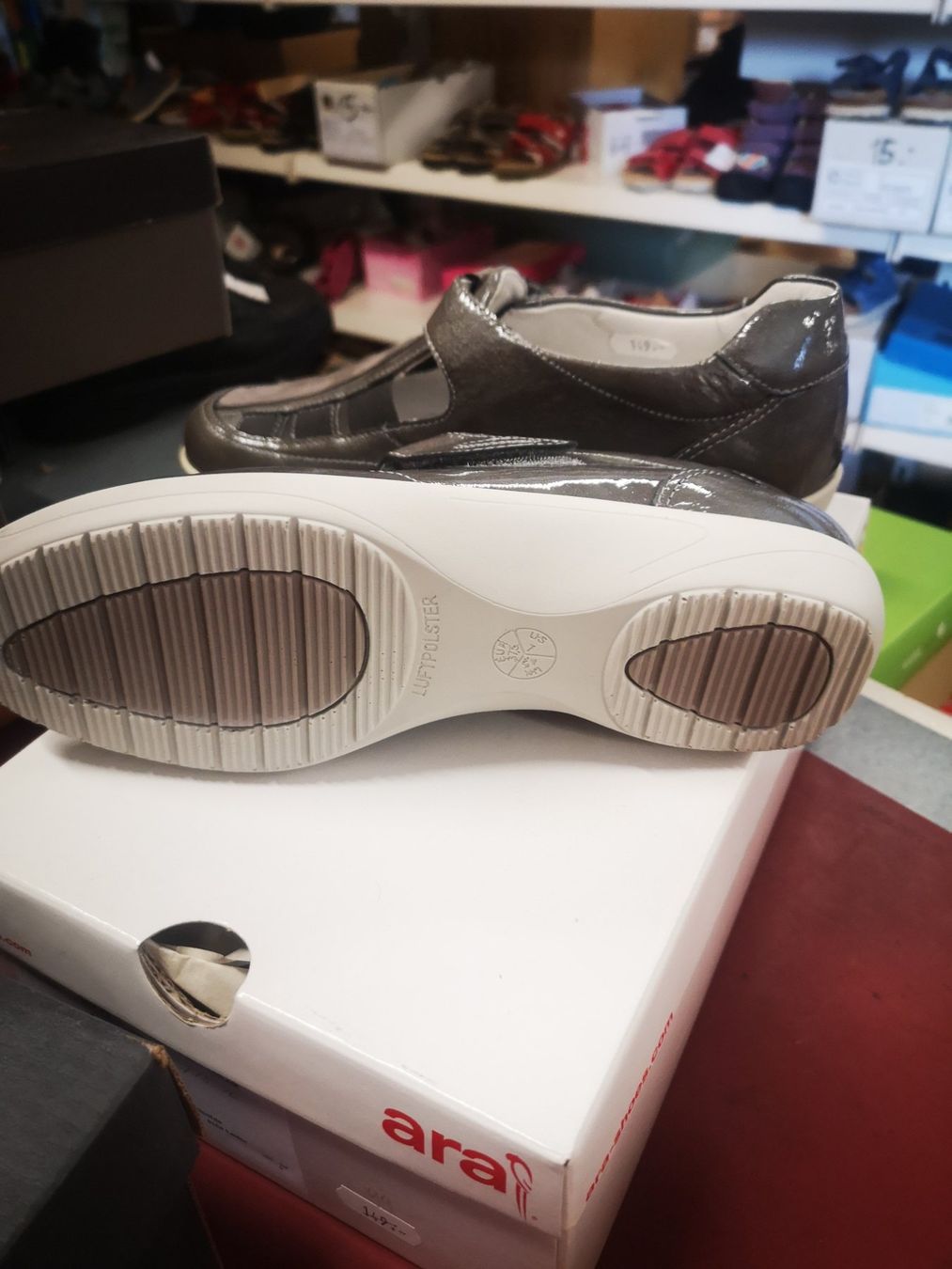 Ara Damenschuhe: ARA – Neu und originalverpackt aus Möhlin von Highwaytom 1