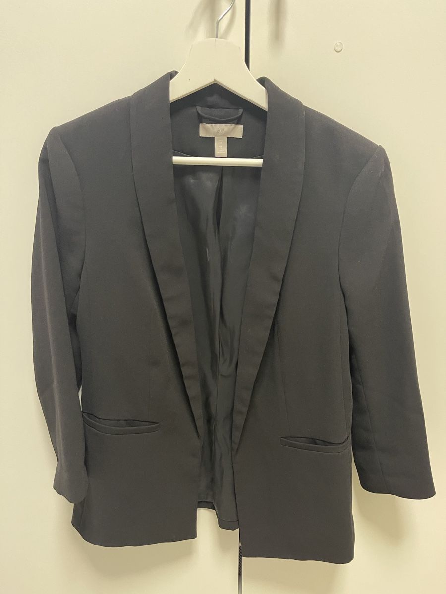 H&M Giacche: Schwarzer H&M Blazer Gr. 38 Elegant Schick Übergangsjacke – Nuovo (secondo la descrizione) da Wohlen AG venduto da abaci 1