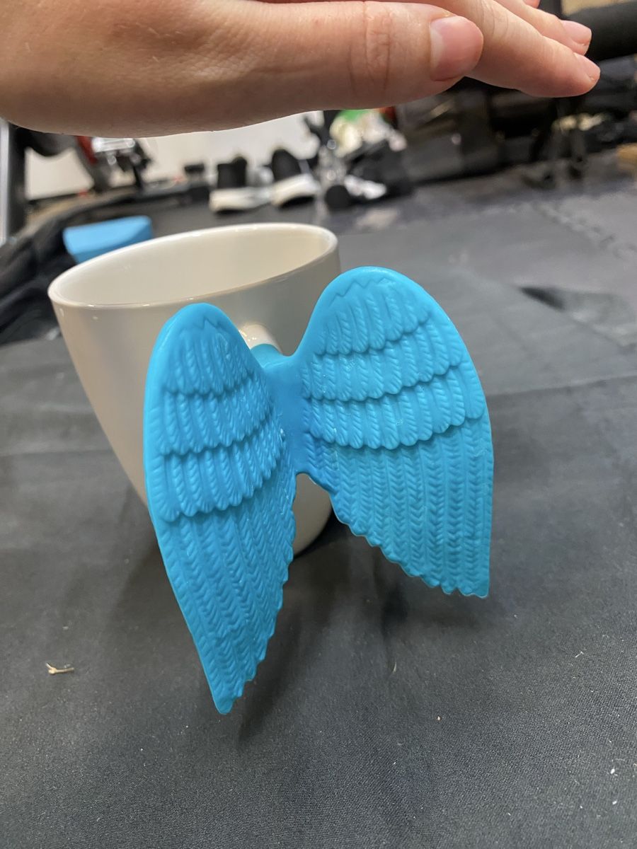 Tazze: Tasse à caffé ailes d’anges silicone jamais utilisée – Nuovo (secondo la descrizione) da St-Légier-Chiésaz venduto da fav_djb9 2