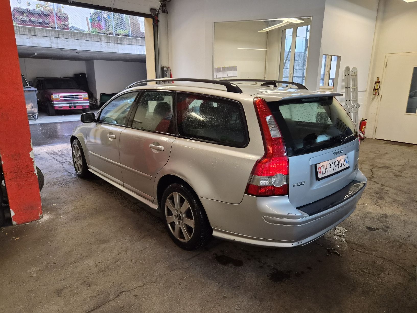 Volvo Autos: Volvo V50 T5  – D'occasion à Hinwil par Service95 3