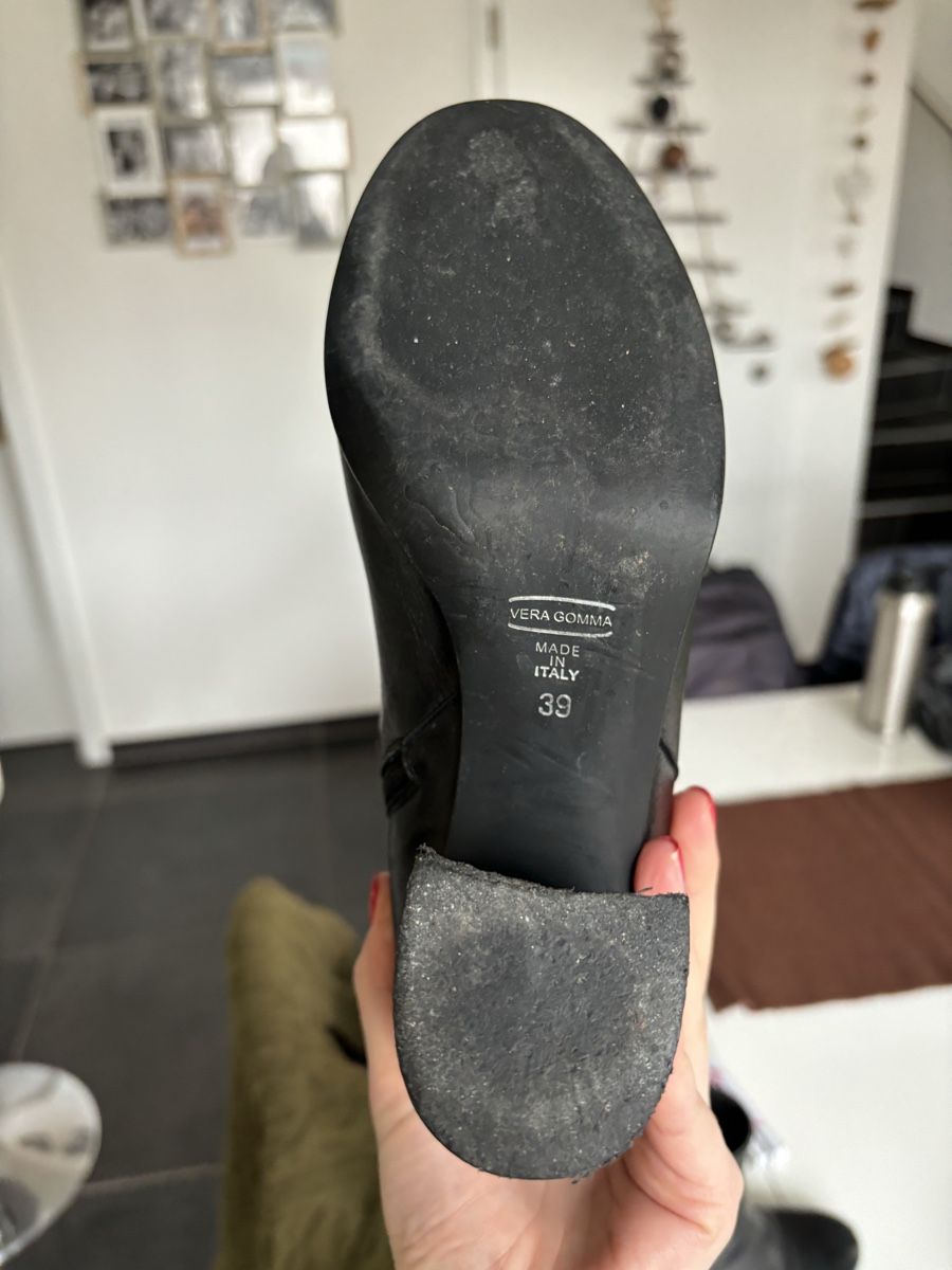 Scarpe da donna: Bottines à talon noire en cuir – Usato da Zürich venduto da mps_9cp7 9