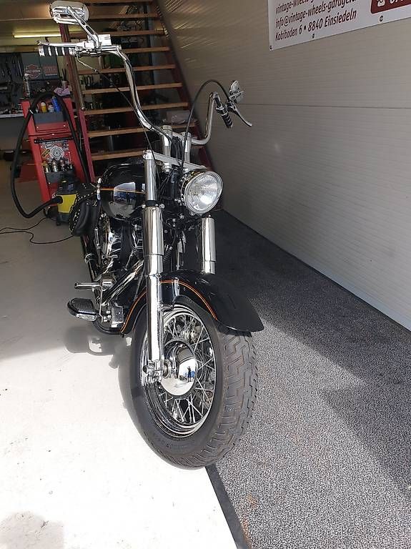 Chopper: Schöne, umgebaute Harley-Davidson FLSTF EVO – Usato da Einsiedeln venduto da Vintage-Toeff 4