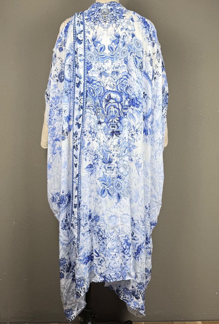 Altro in Moda donna: Camilla Seide Cape – Usato da Küsnacht ZH venduto da leo_booth 4