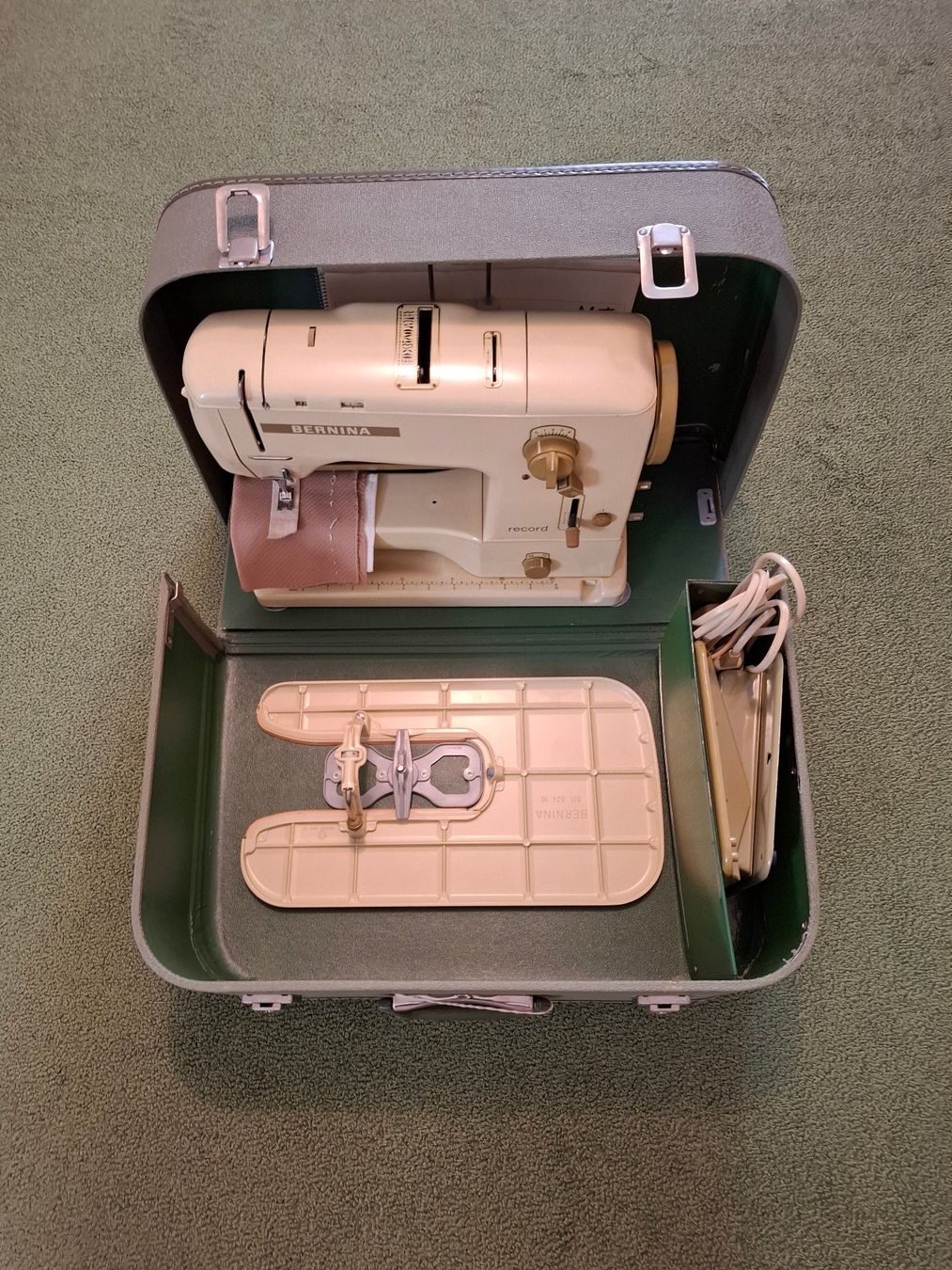 Bernina Nähmaschinen: Nähmschine Bernina Record 730 – Gebraucht aus Effretikon von kauli87 4