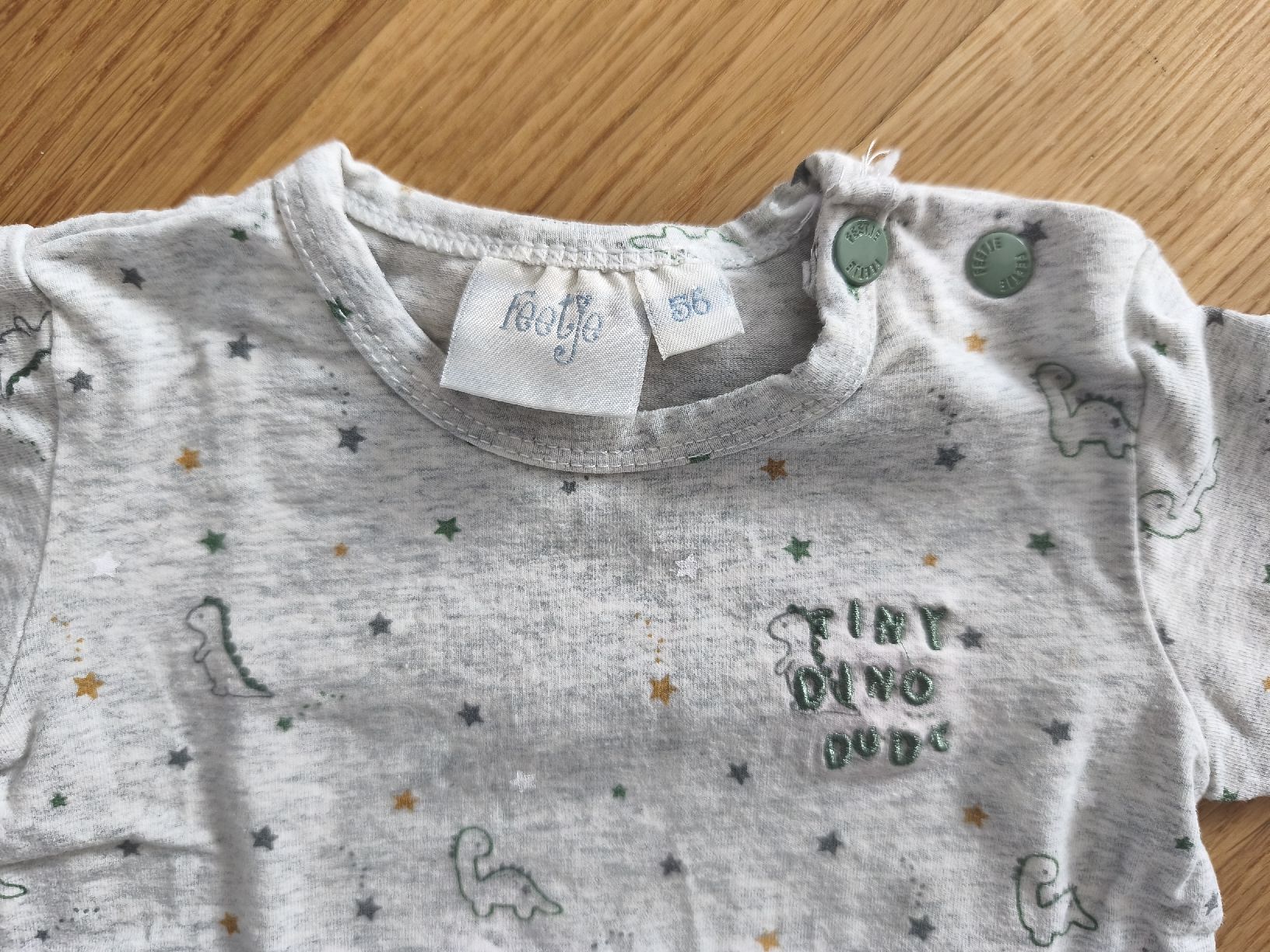 Hemden, Tops & T-Shirts: T-Shirt Dino Gr. 56 – Gebraucht aus Näfels von ChocolateMuffin 1