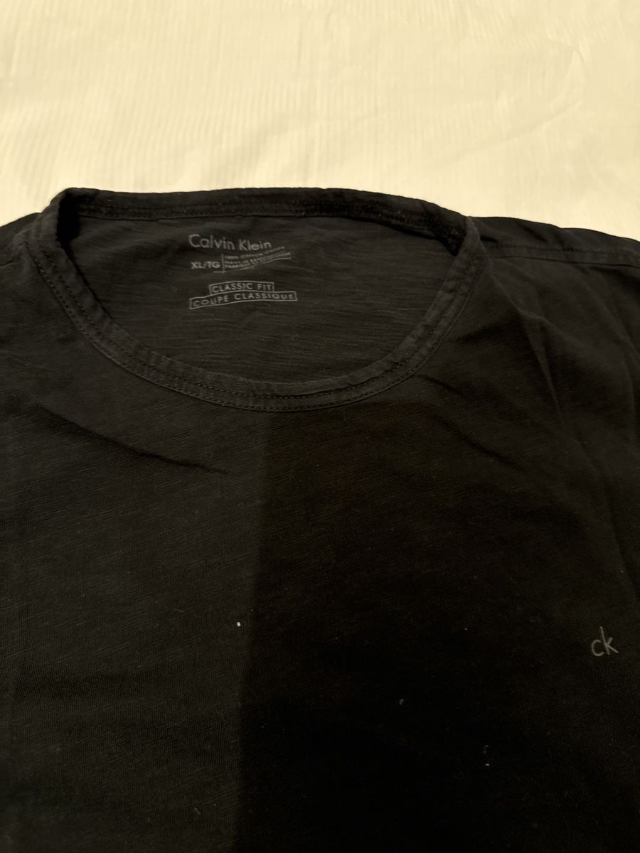 T-Shirts: Calvin Klein – Gebraucht aus Menzingen von Dali2504 1