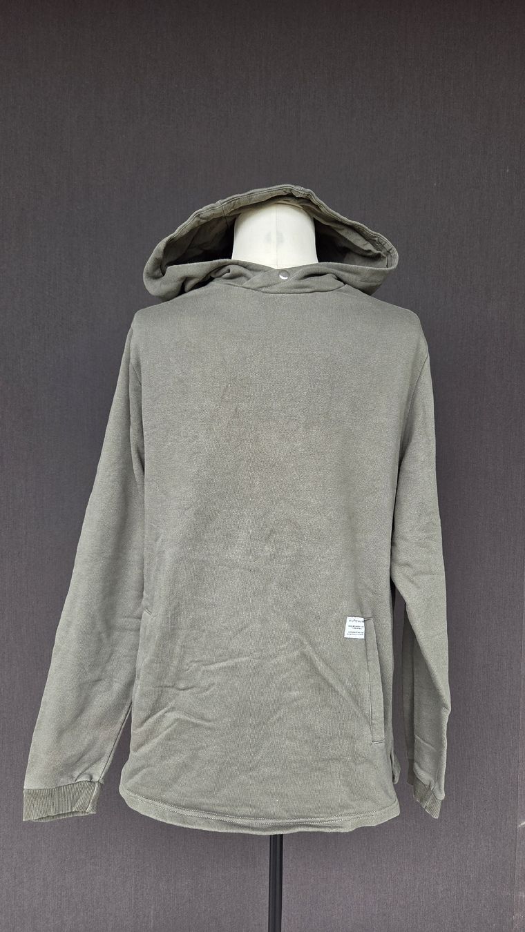 Tommy Hilfiger Pullover & Sweatshirts: Diverse Pullover für Jungen Grössen S-M – Gebraucht aus Kreuzlingen von MeinKleinesAtelier 4