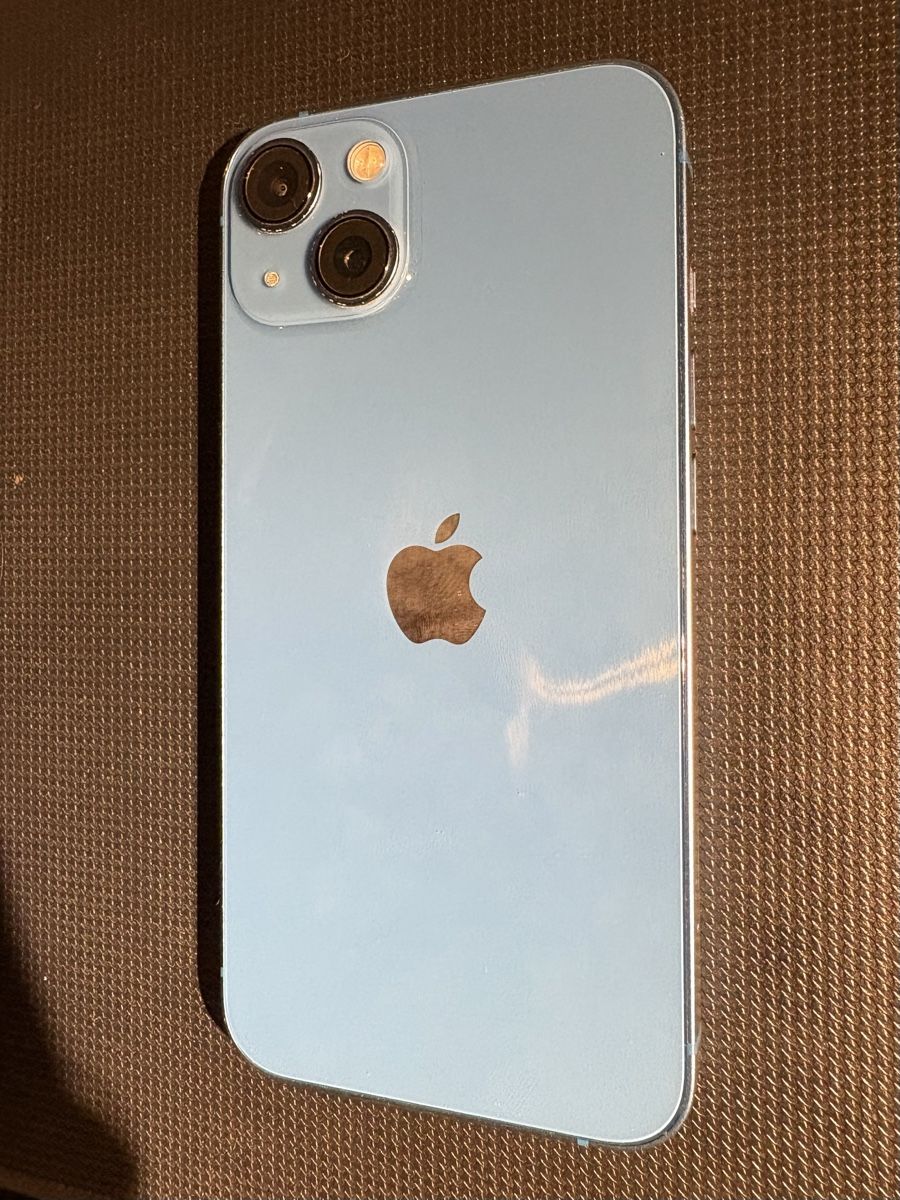 Apple Telefoni cellulari / Smartphones: iPhone 13 – Usato da Flüelen venduto da jen_2gyz 1