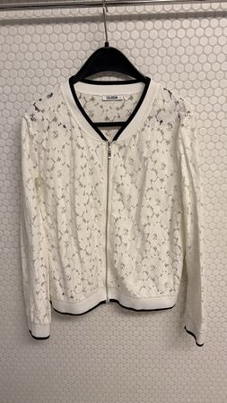 Colloseum Spitzenjacke, weiss, Gr. XL – Ideale Sommerjacke!