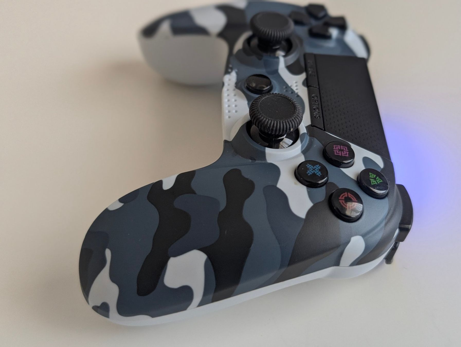Controller: PlayStation PS4 Controller Under Control – Usato da Genève venduto da ssc263 5