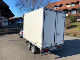 MIETE Anhänger 2000 kg Kasten 1 Tag