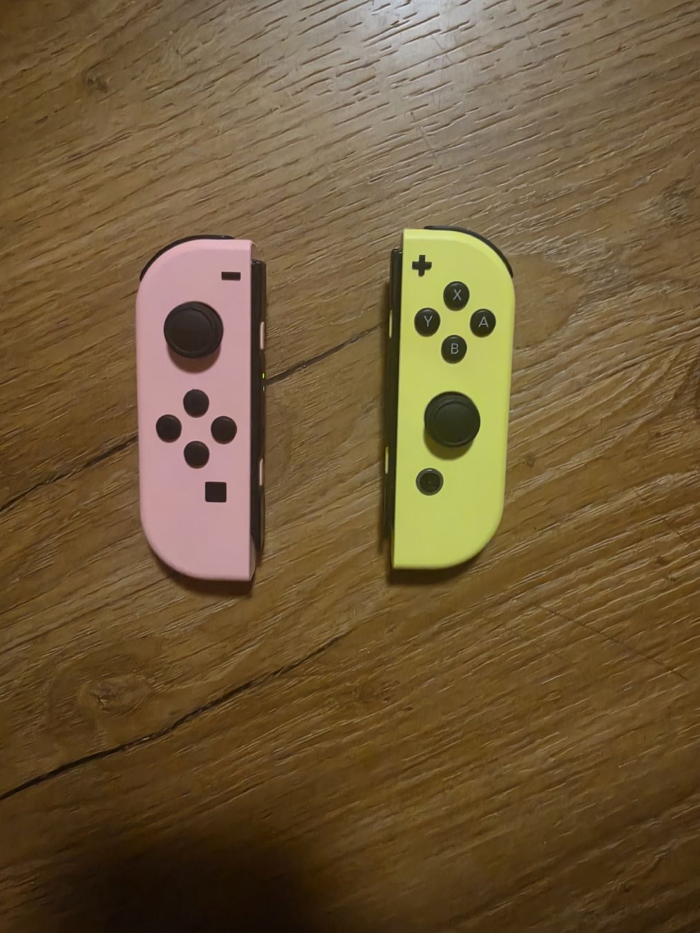 Nintendo Consoles: Switch set mit 2 Zelda Spielen – D'occasion à Luthern par Madeleine_Banz 7