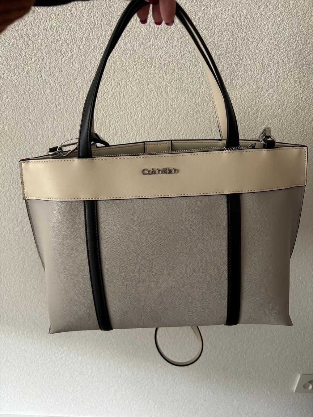 Calvin Klein Taschen für Damen: Sac Calvin Klein neuf avec etiquette – Neu und originalverpackt aus Saxon von Hatlia_Shop